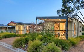 Yarrawonga Riverlands Tourist Park